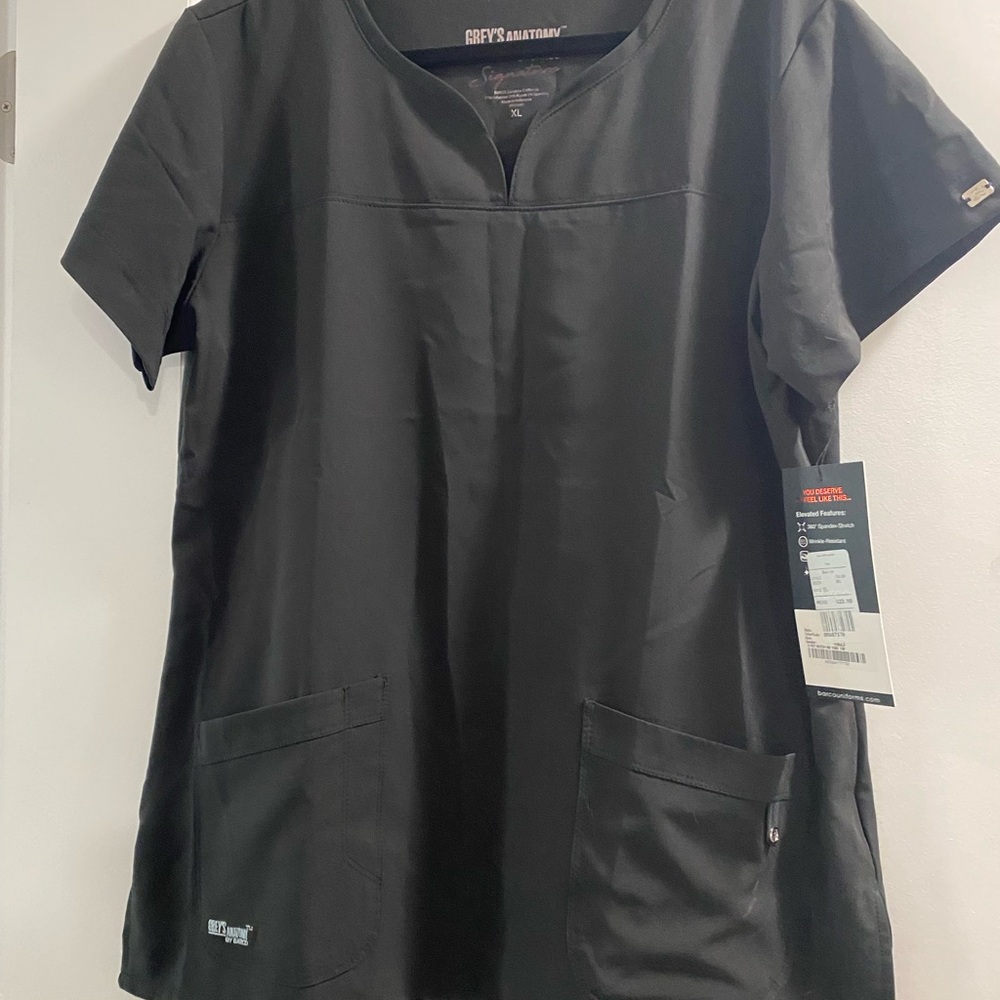 Grey's Anatomy Black Fitted Short Sleeve Scrub Top
